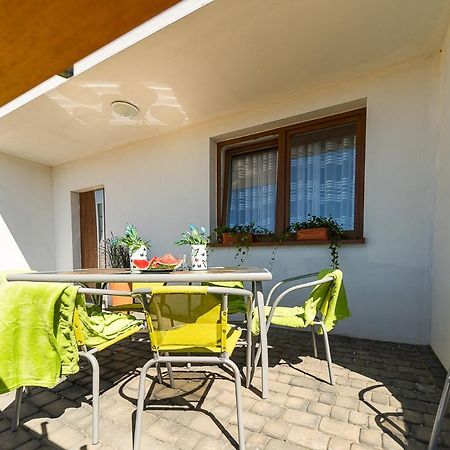 Emilia Domki U Przyjaciol Zarnowska Exterior foto